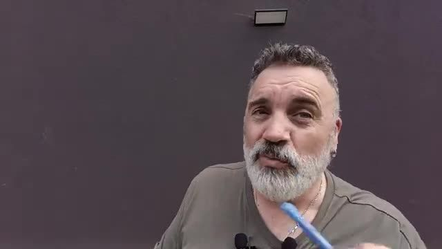 Migajas hoy y hambre mañana: deuda española y política